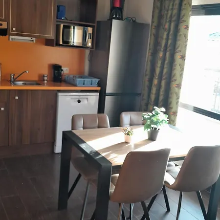 Avec Terrasse Et Parking, Animaux Admis - Fr-1-165b-44 * Jausiers