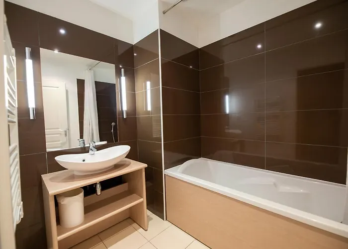 Avec Terrasse Et Parking, Animaux Admis - Fr-1-165b-44 Appartamento